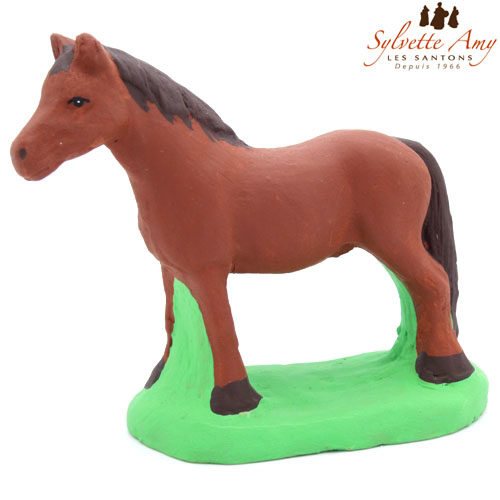Le cheval marron